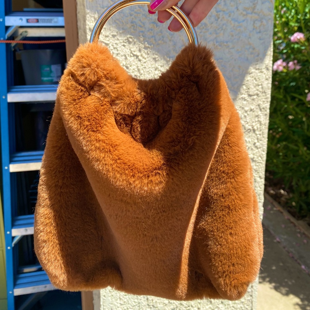 Faux fur Handle purse